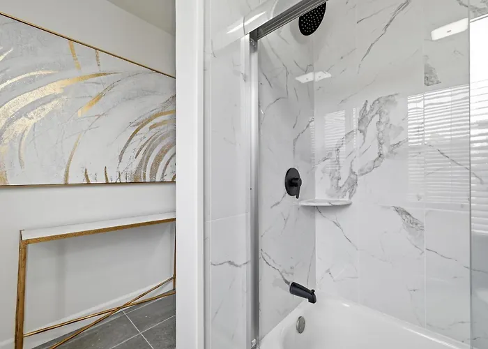 Homestay Dormont, !b Modern And Spacious Private Bedroom With Shared Bathroom Pittsburgh